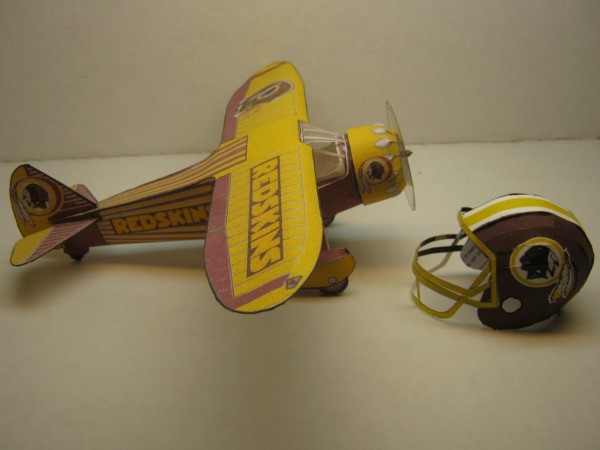 Washington Redskins Plane &amp; Redskins Helmet